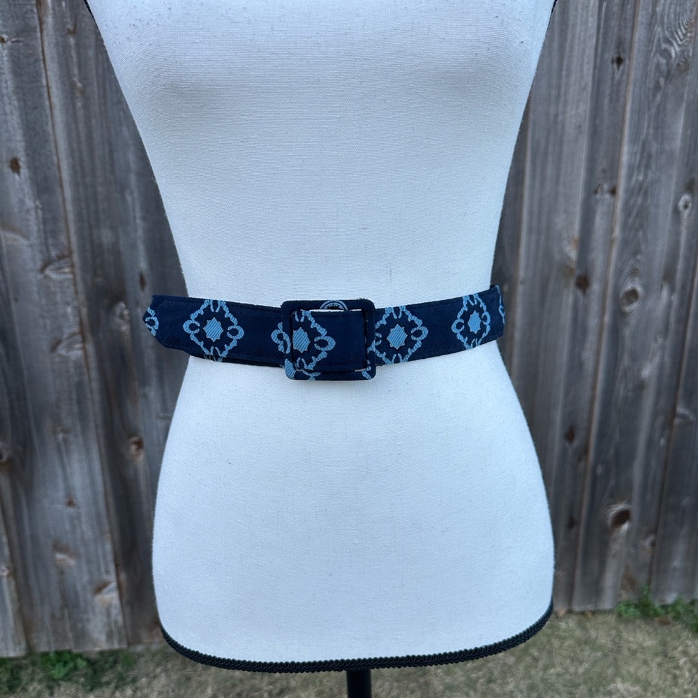 Stylish Navy Patterned Women's Belt EUC